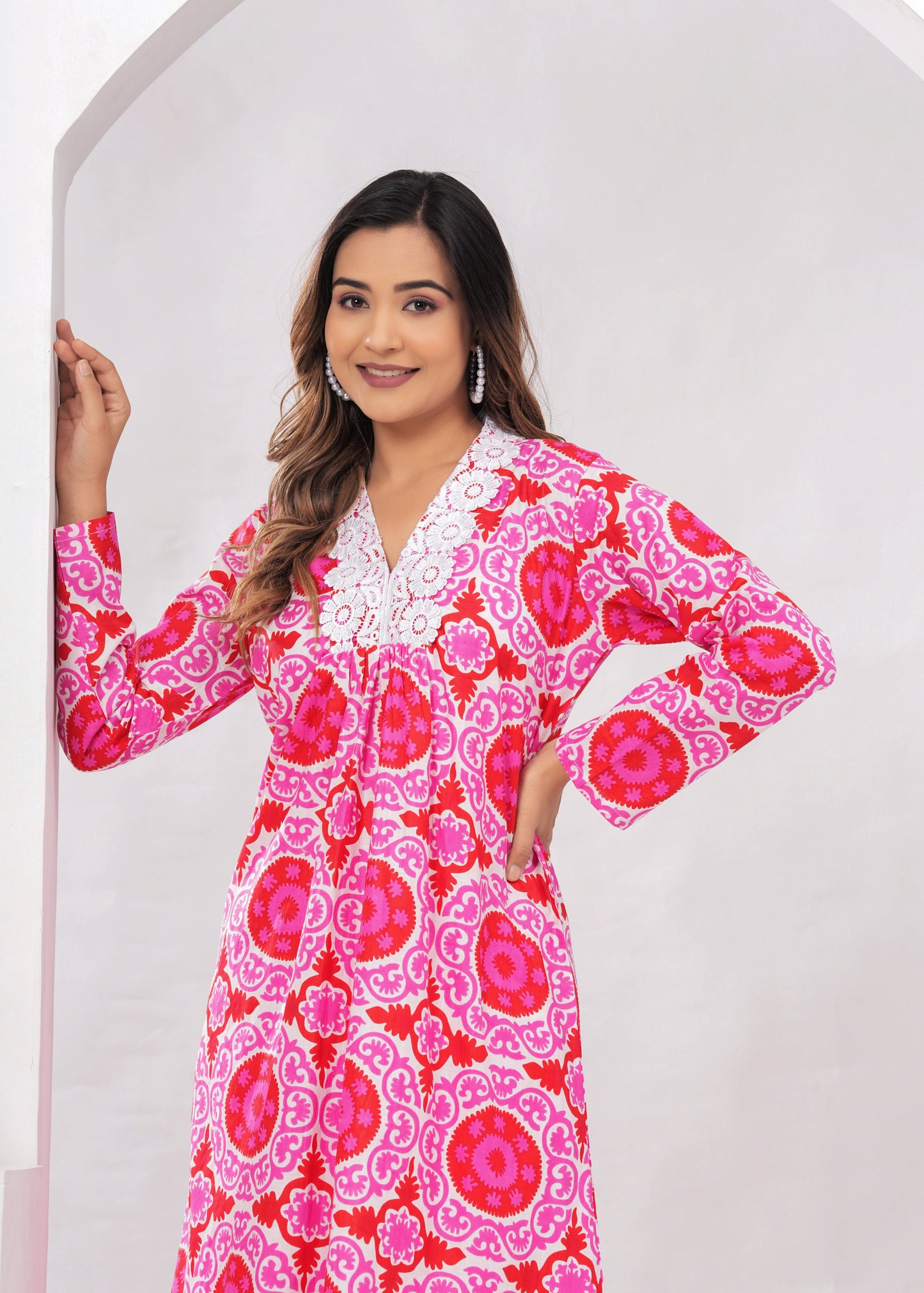 PINK COTTON V-NECK KURTA WITH PANTS